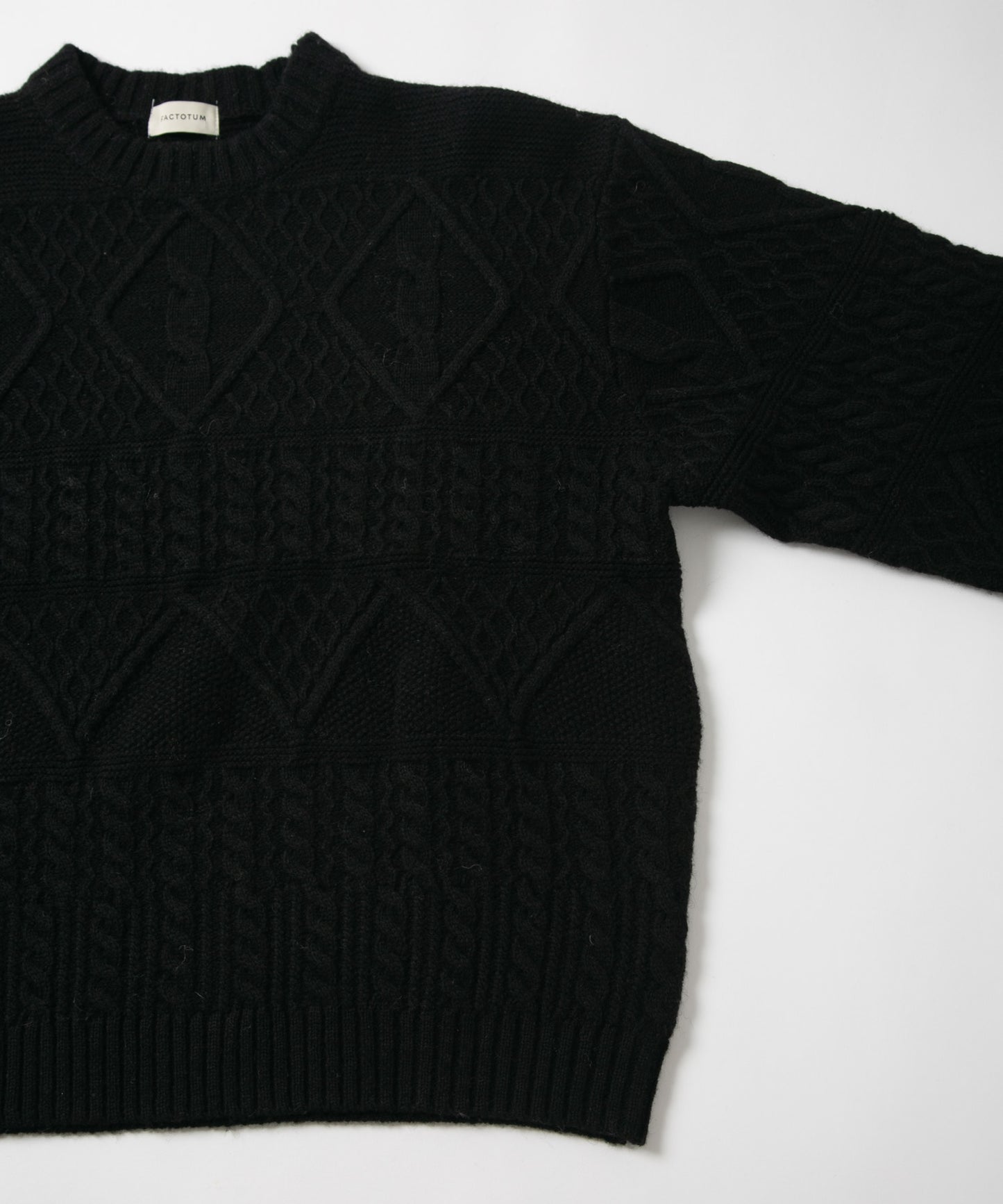 5G Aran pattern Crew Knit