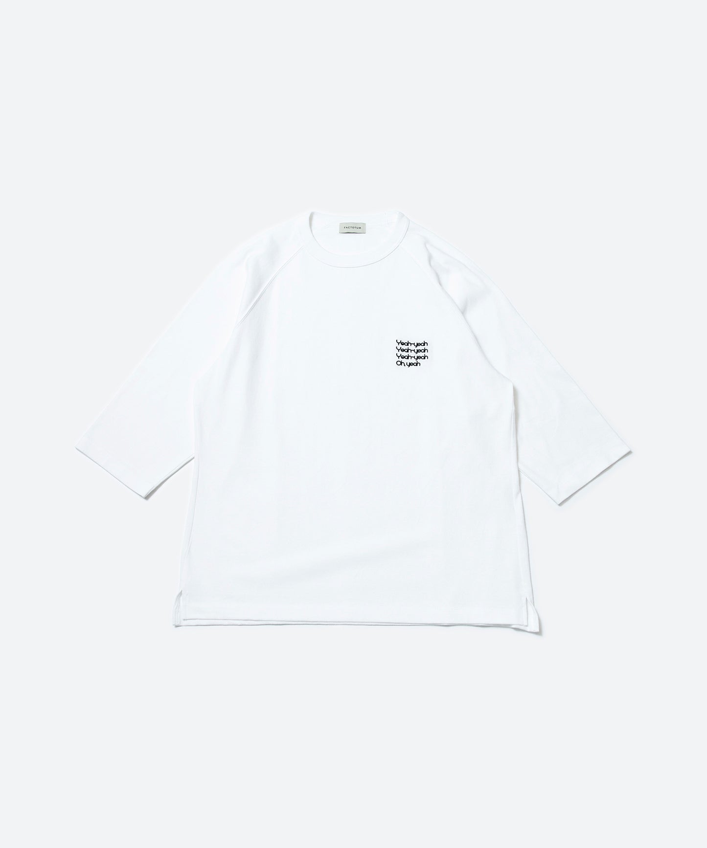 Relaxed fit raglan T