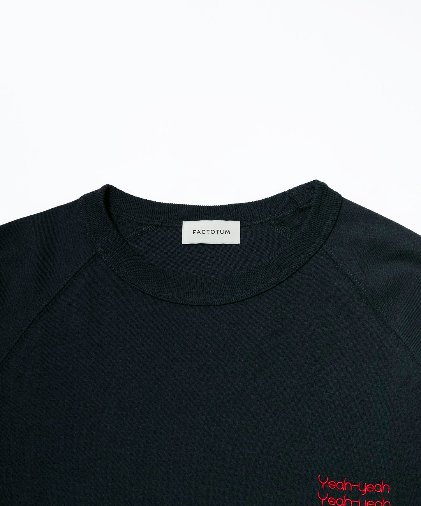 Relaxed fit raglan T