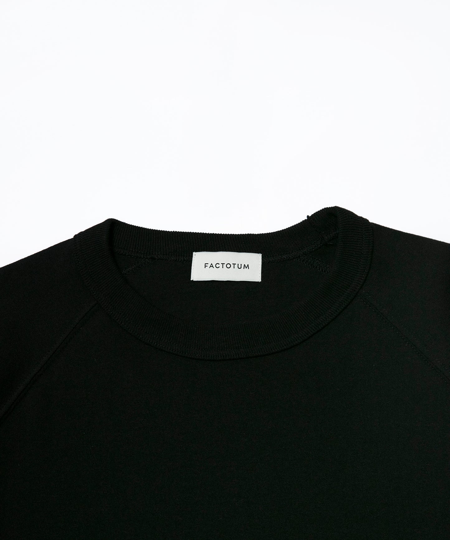 Relaxed fit raglan T