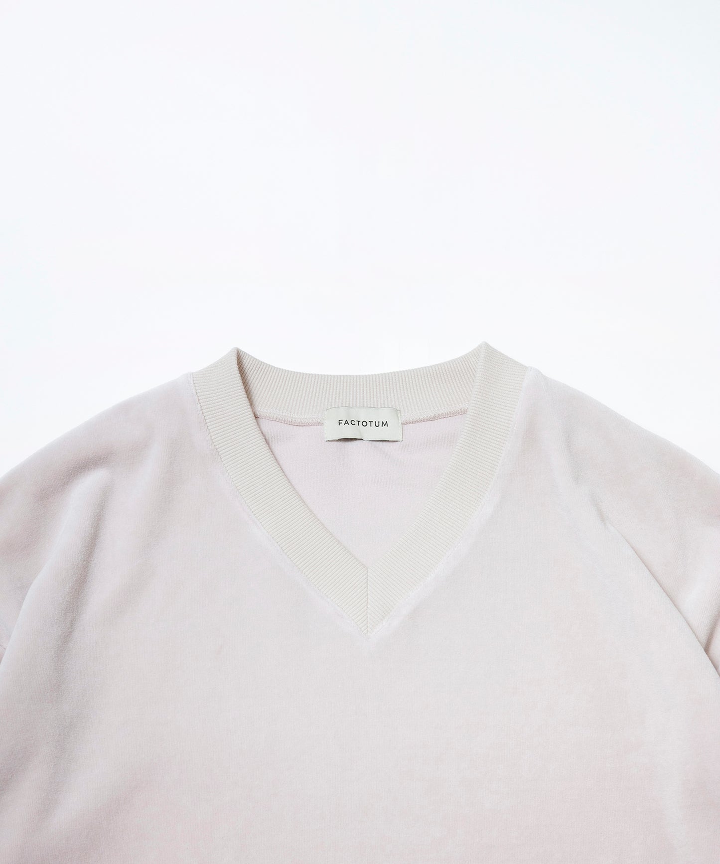 Heavy velor V-neck L/S