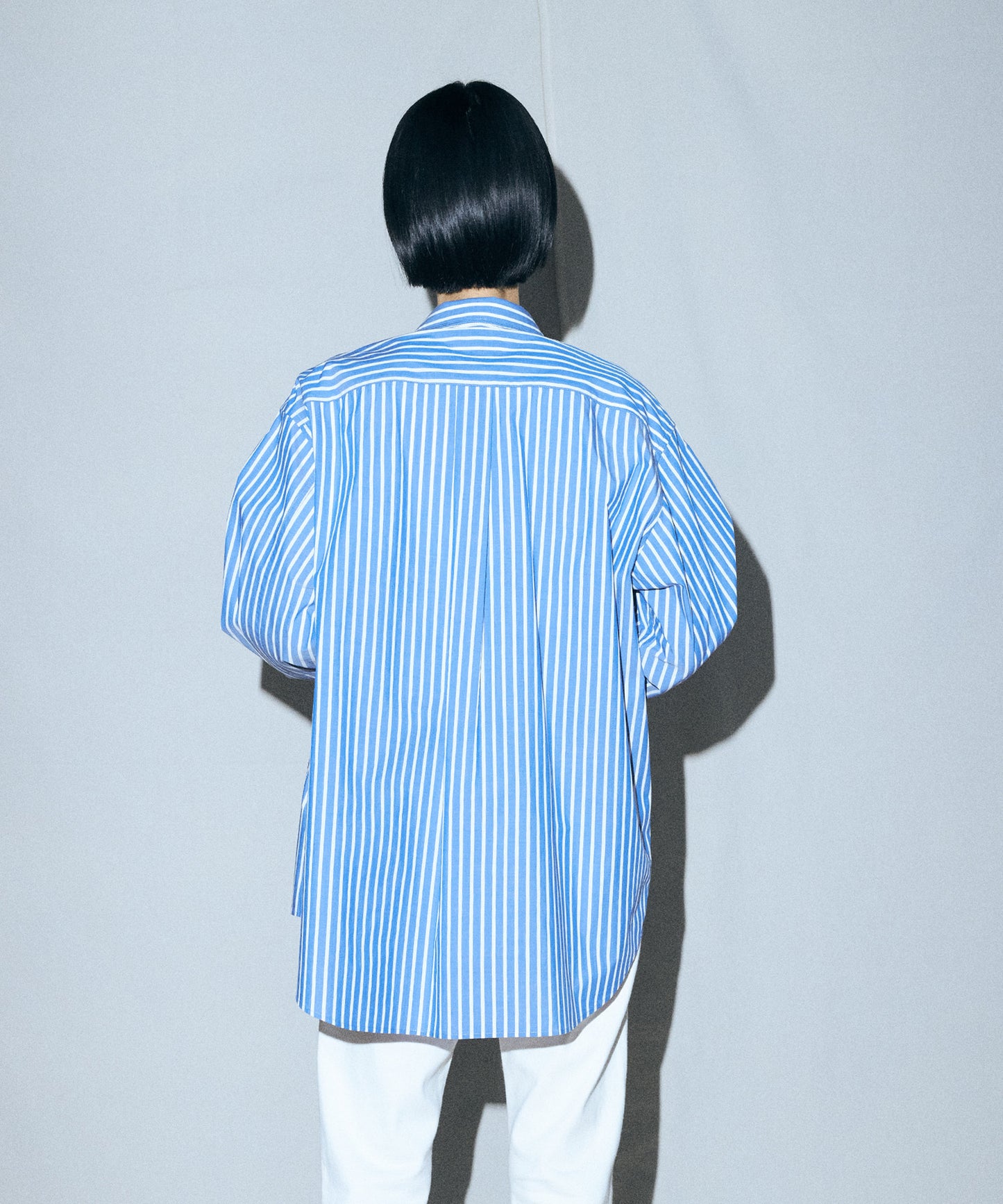 POLY/RAYON Round Hem Shirt