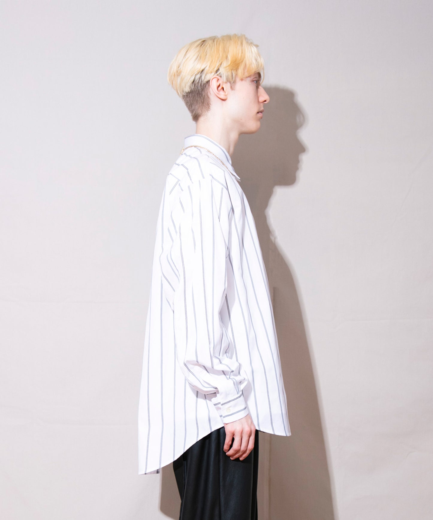 CL Stripe Round Hem Shirt