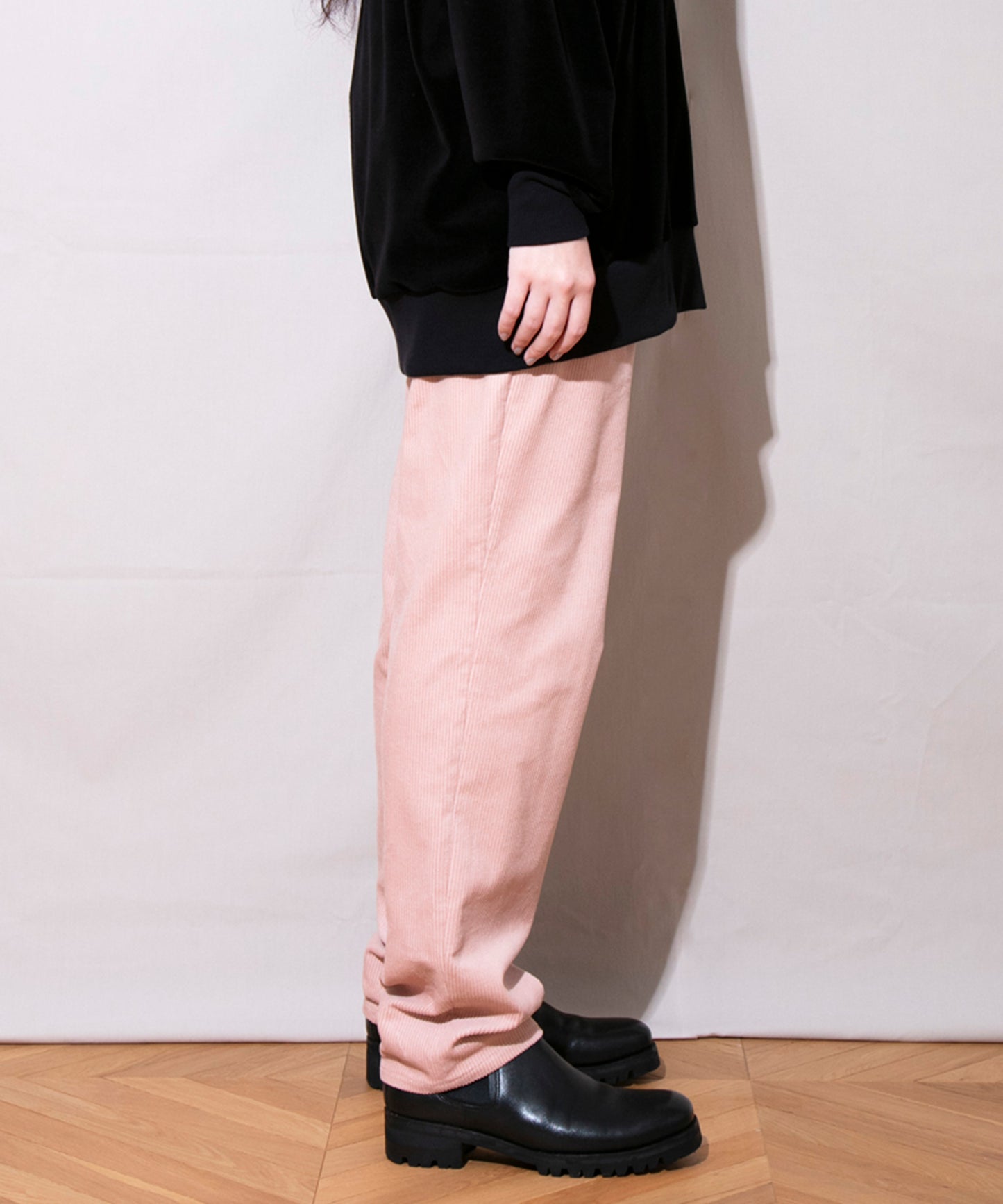 8W Corduroy 1P Tapered Pants