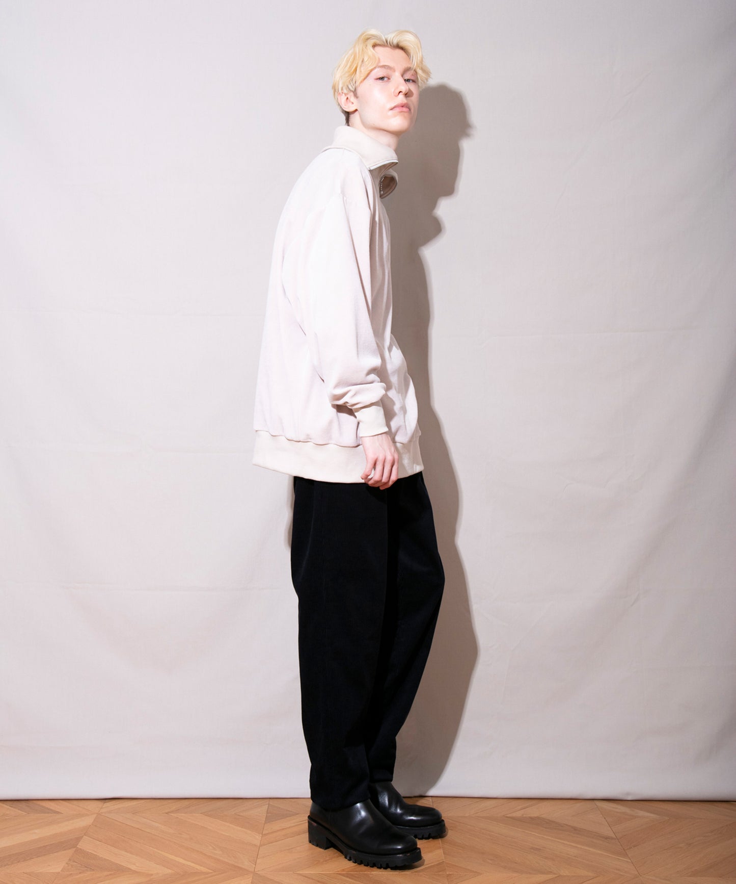 8W Corduroy 1P Tapered Pants