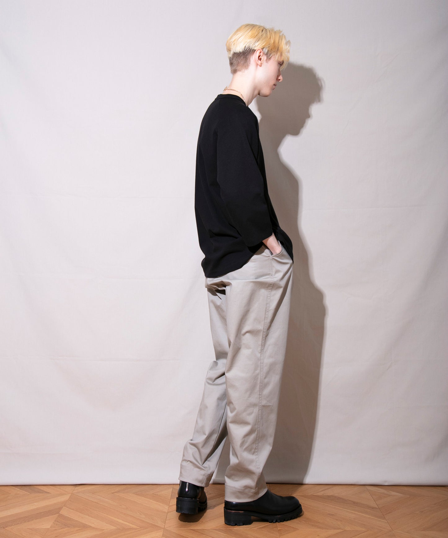 Relaxed fit raglan T