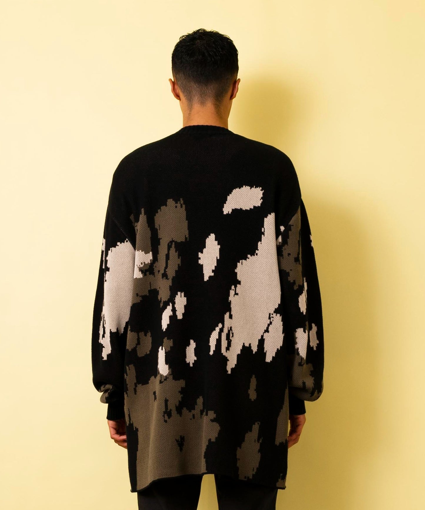 Camouflage jacquard knit cardigan