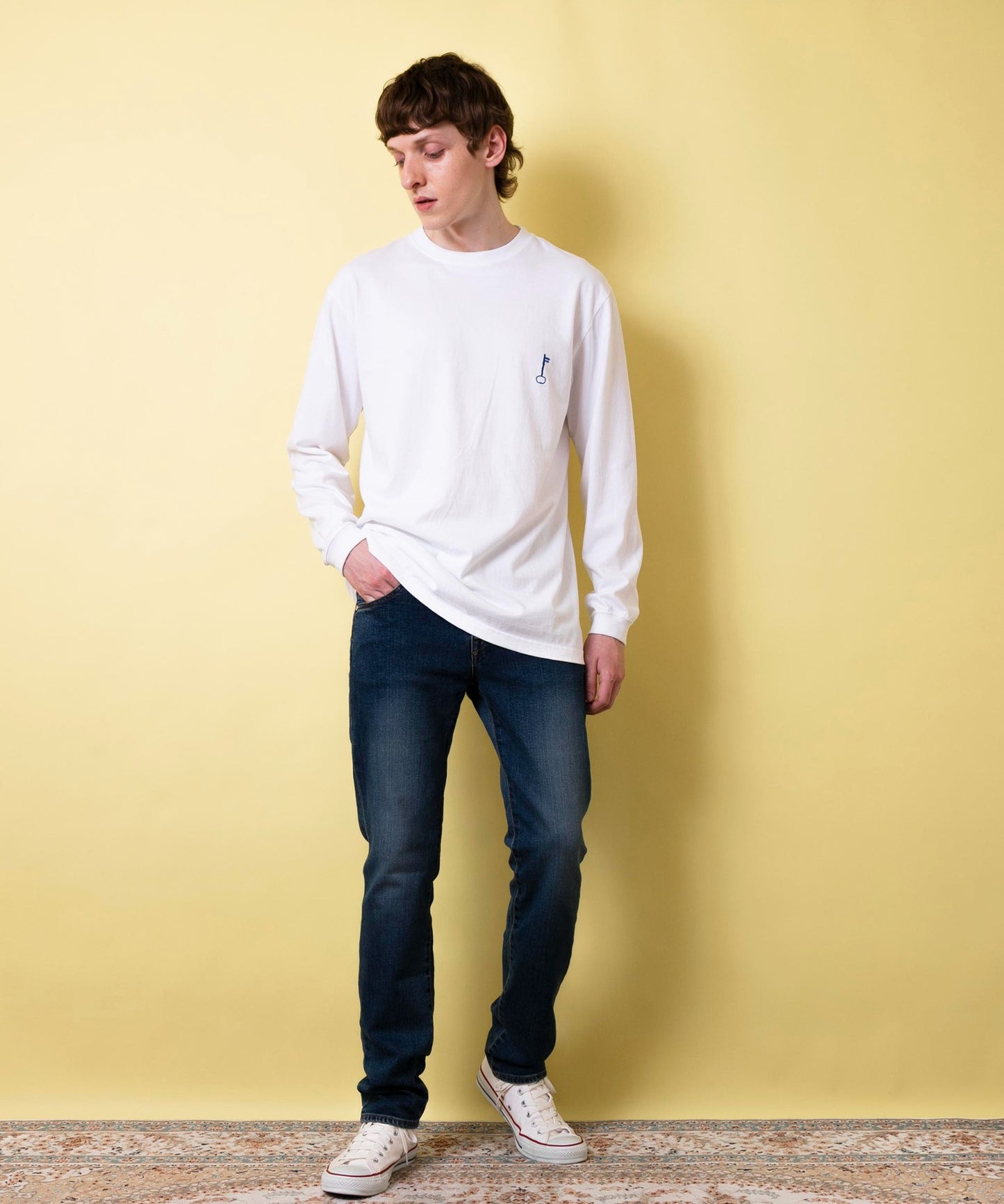 Heavy weight print T L/S DOOR