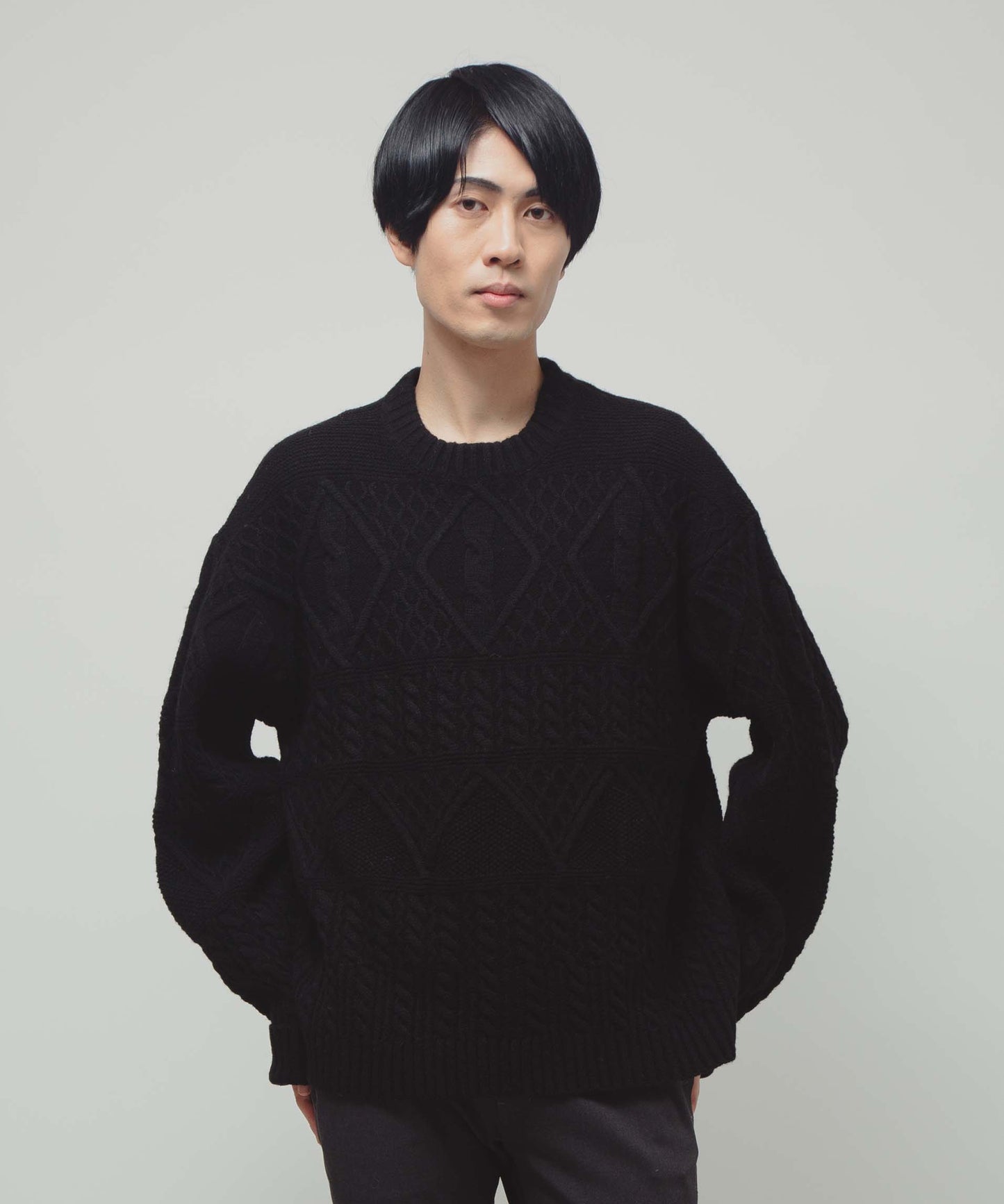 5G Aran pattern Crew Knit