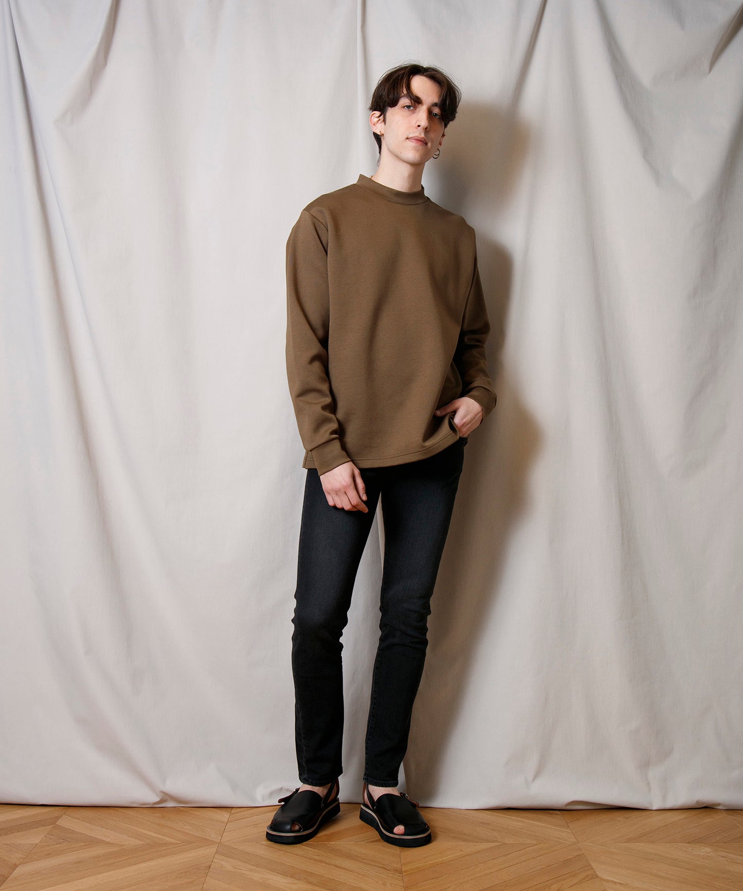 Line Tape Long Sleeve T