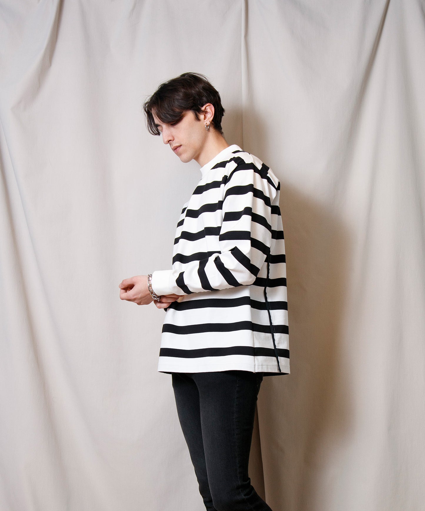 Line Tape Long Sleeve T