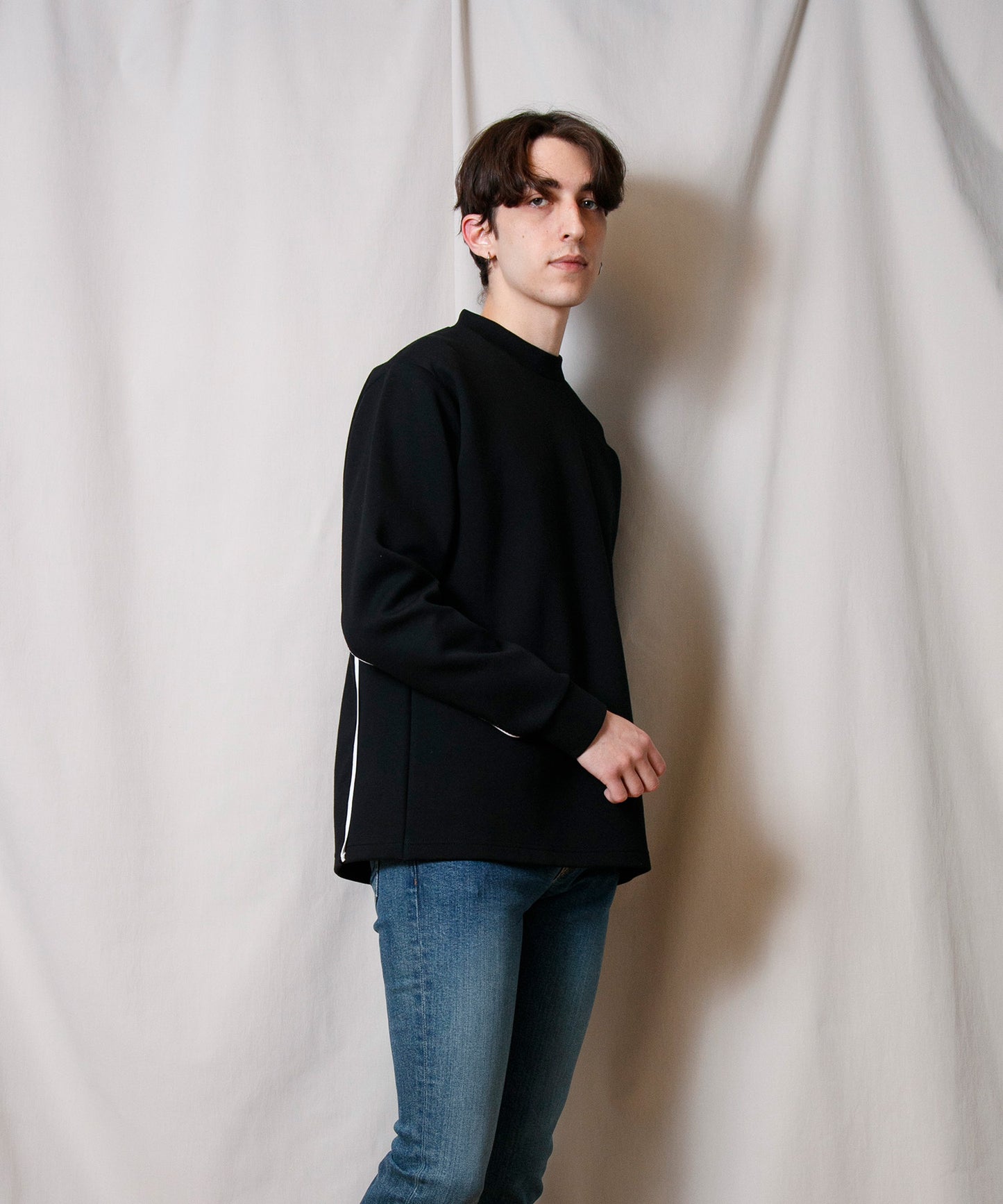 Line Tape Long Sleeve T
