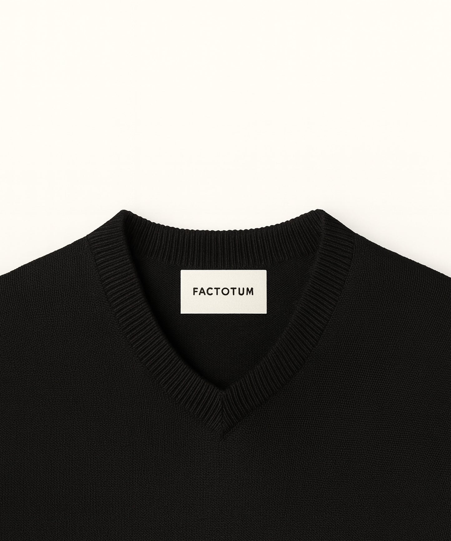 ＜予約: 12月上旬納品予定＞5G Seed Stitch V Knit